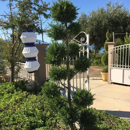 Villa Ariadni