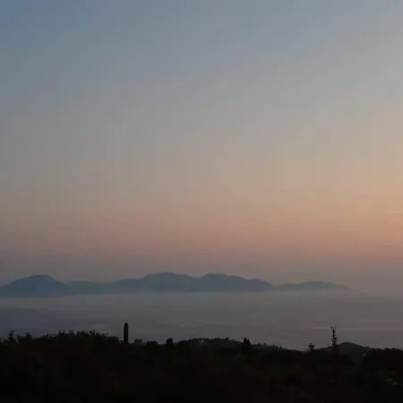 Ariadni * Khalikerí